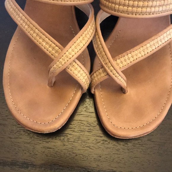 Manolo Blahnik Tan Wedge Sandals - Picture 4 of 8